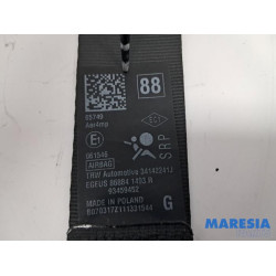 Nissan - NV300 - Front seatbelt, left