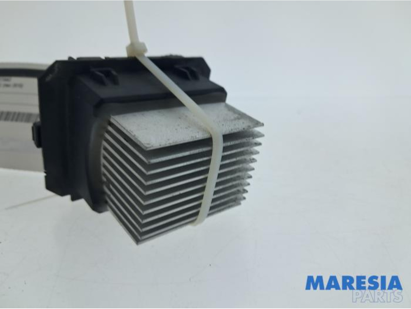 Renault - Trafic - Heater resistor