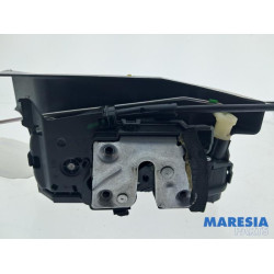 Renault - Trafic - Deurslot Mechaniek 2Deurs links