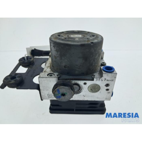 Renault - Trafic - ABS Pomp