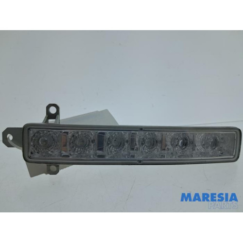 Peugeot - 108 - Dagrijverlichting links