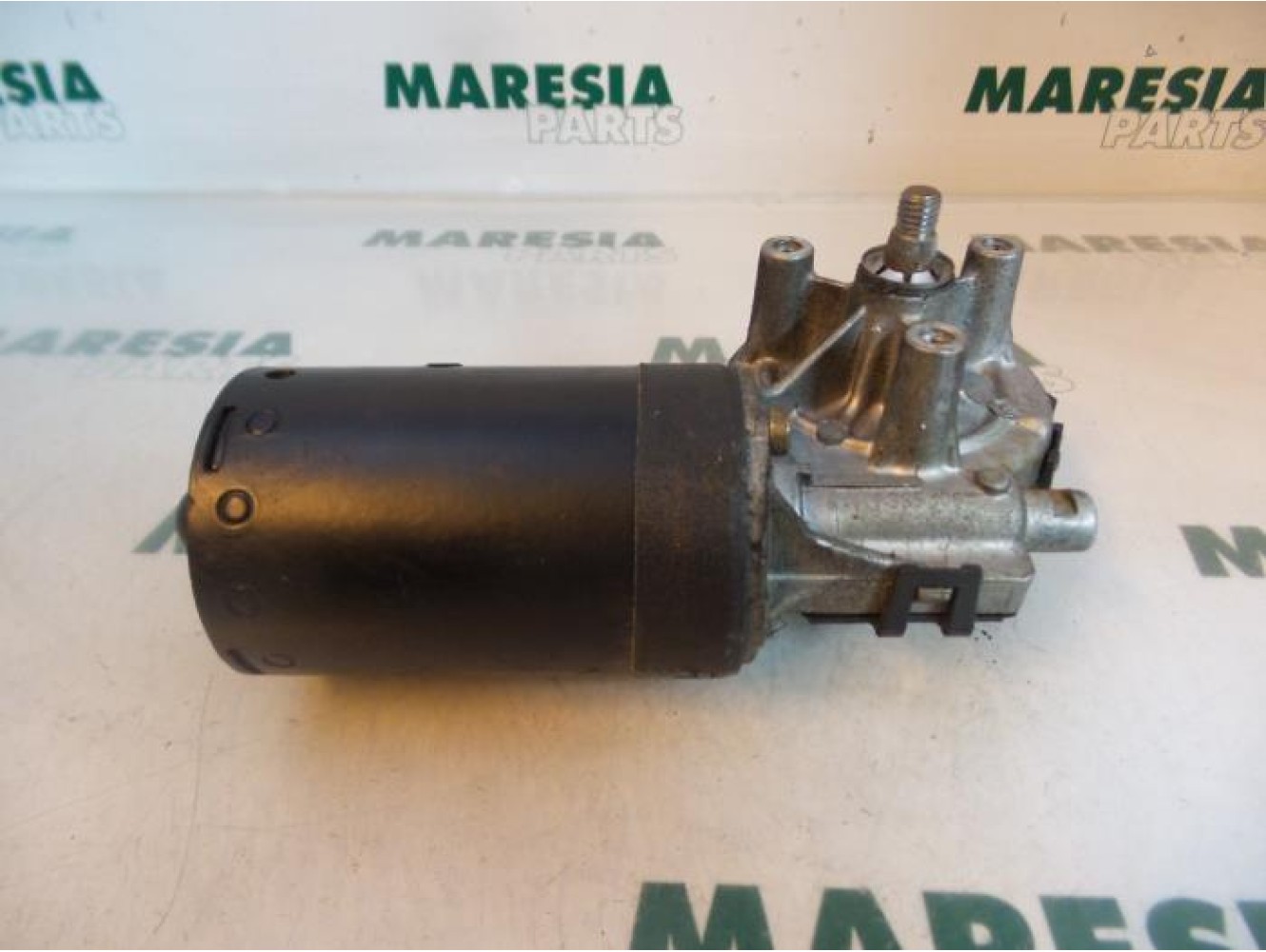 Peugeot - 206 - Front wiper motor