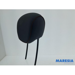 Renault - Captur - Headrest