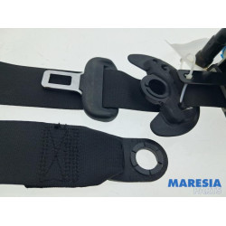 Peugeot - 108 - Front seatbelt, left