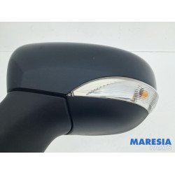 Renault - Captur - Wing mirror, left