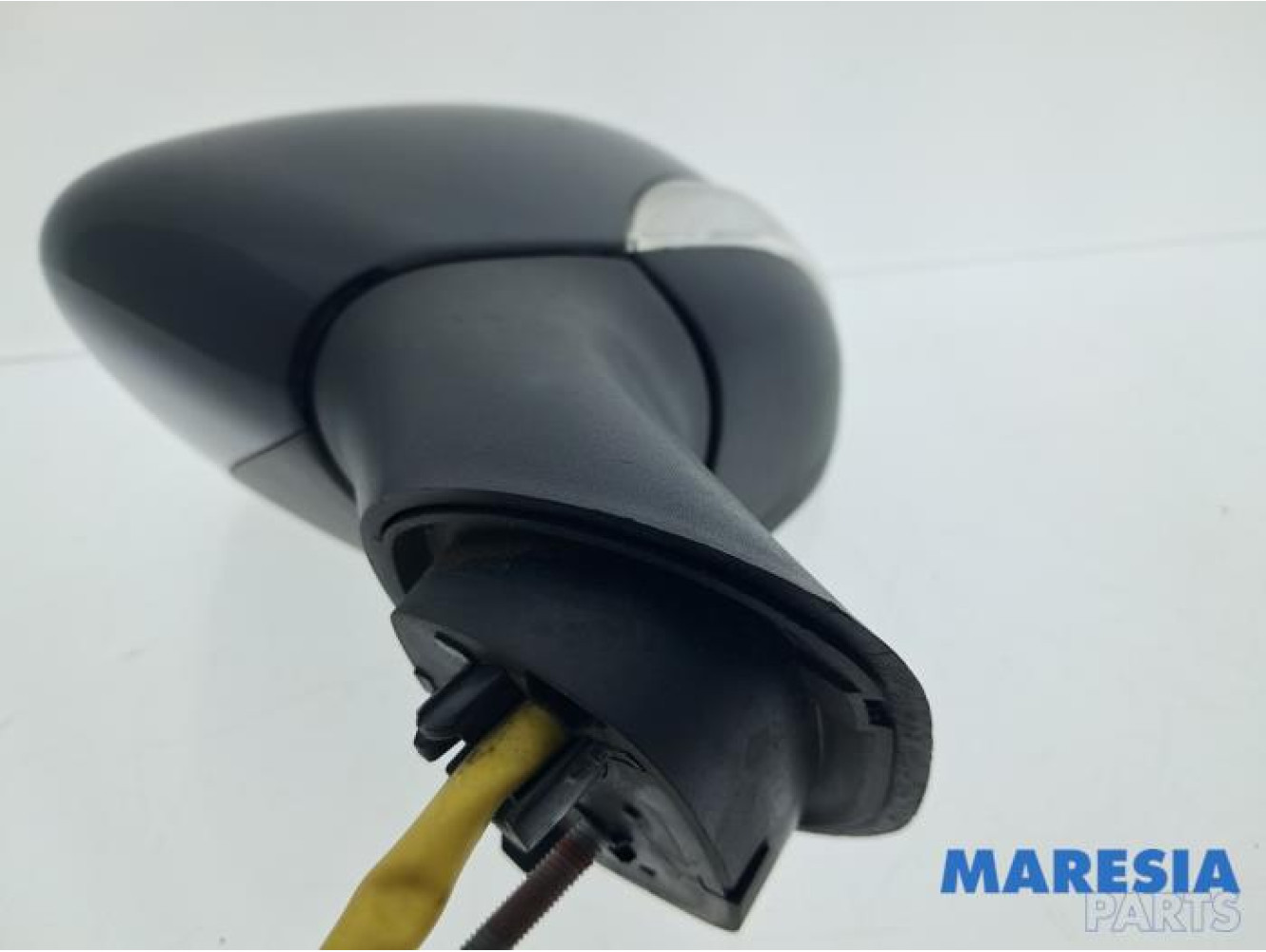 Renault - Captur - Wing mirror, left