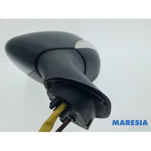 Renault - Captur - Wing mirror, left