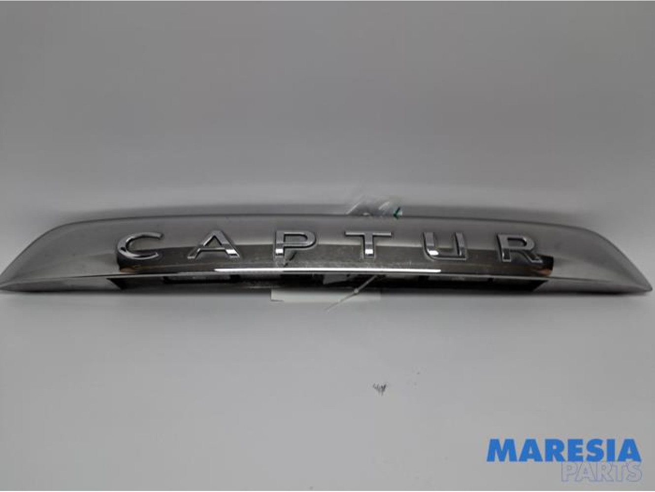 Renault - Captur - Decorative strip tailgate