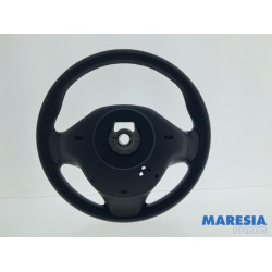 Renault - Captur - Steering wheel