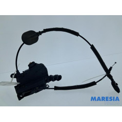Renault - Captur - Door lock mechanism 4-door, front left