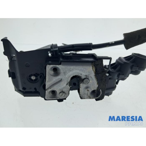 Renault - Captur - Door lock mechanism 4-door, front left