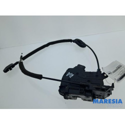 Renault - Captur - Rear door mechanism 4-door, right