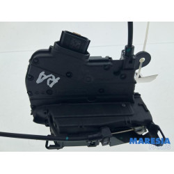 Renault - Captur - Rear door mechanism 4-door, right
