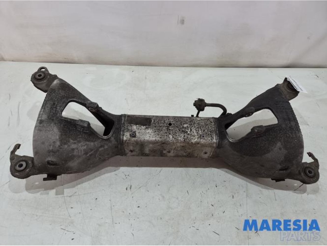 Citroen - C5 - Barre de suspension arrière