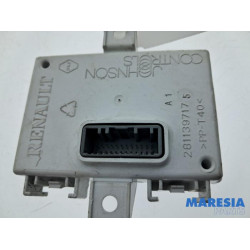 Renault - Captur - Navigatie Module
