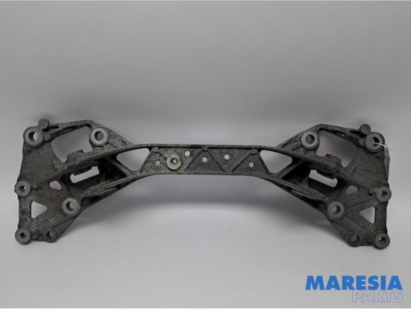 Alfa Romeo - Giulietta - Rear support beam