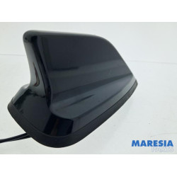 Renault - Captur - Antenne