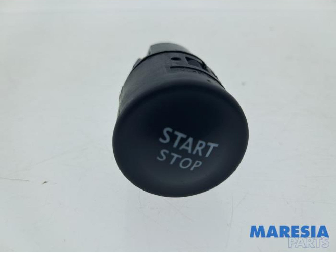 Renault - Captur - Start/Stop schakelaar