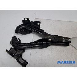Alfa Romeo - Giulietta - Bonnet Hinge