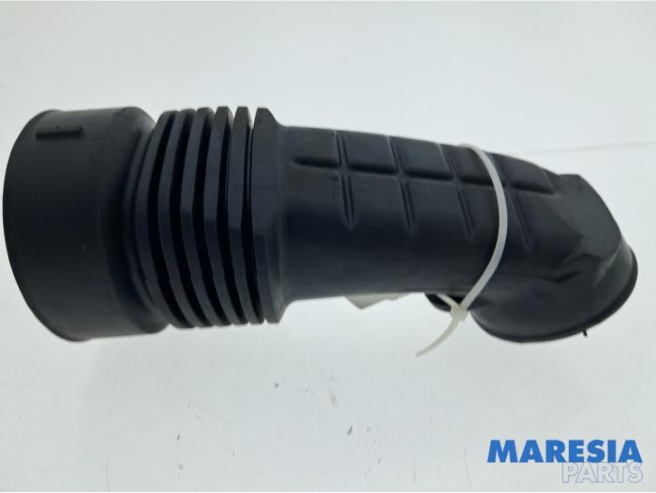 Opel - Combo - Air intake hose