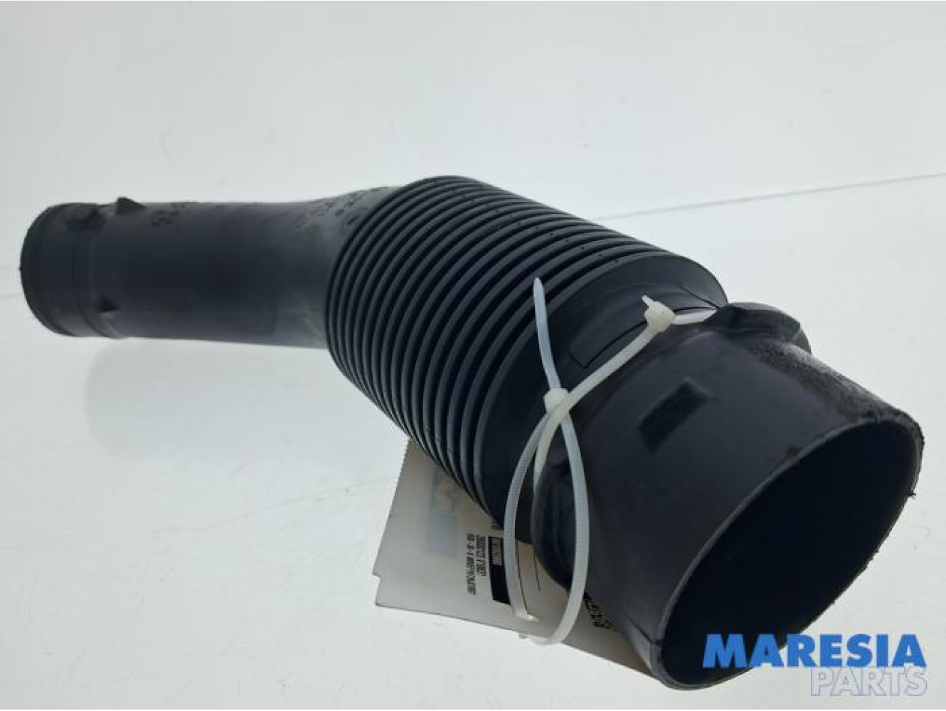 Opel - Combo - Air intake hose