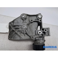 Opel - Combo - Air conditioning bracket