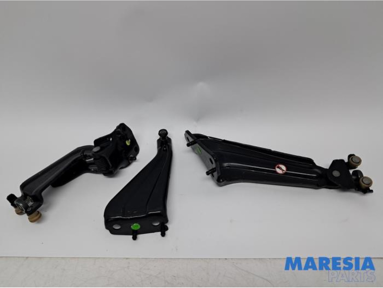 Opel - Combo - Sliding door roller, right