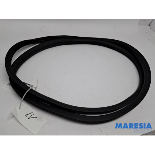 Opel - Combo - Door seal 2-door, left