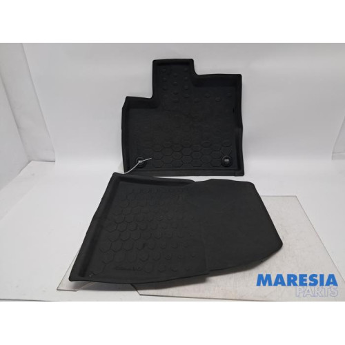 Opel - Combo - Kit tapis