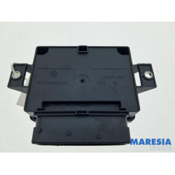 Renault - Megane - Handbremse Modul