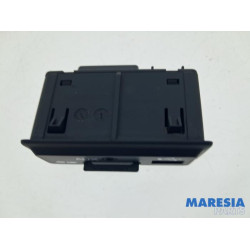Renault - Megane - Connexion USB