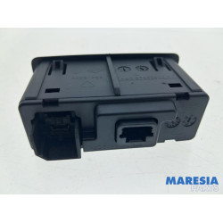 Renault - Megane - Connexion USB