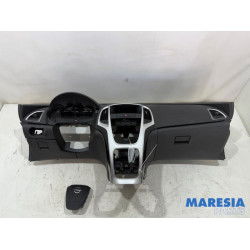 Opel - Astra - Airbag set + dashboard