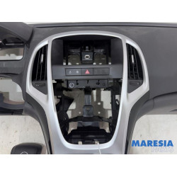 Opel - Astra - Airbag set + dashboard