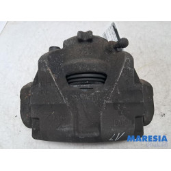 Renault - Megane - Bremszange links vorne