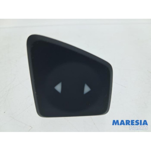 Fiat - 500 - Electric window switch