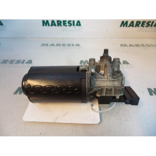 Fiat - Doblo - Front wiper motor