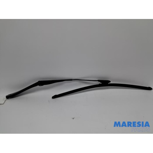 Renault - Talisman - Front wiper arm