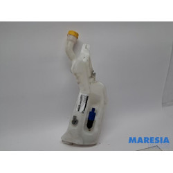 Renault - Talisman - Front windscreen washer reservoir