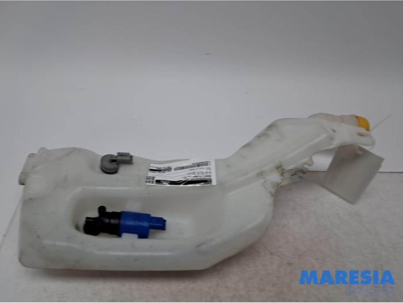Renault - Talisman - Front windscreen washer reservoir