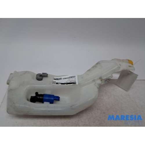Renault - Talisman - Front windscreen washer reservoir