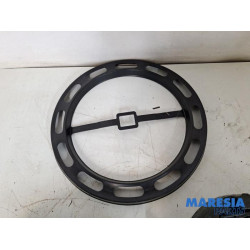 Opel - Astra - Krikset + reservewiel