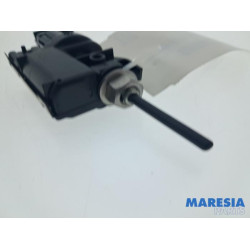 Renault - Talisman - Tank flap lock motor