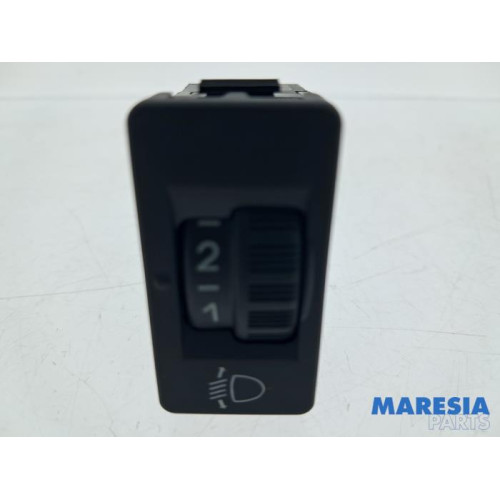 Peugeot - 508 - AIH headlight switch