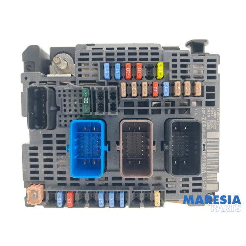 Peugeot - 508 - Fuse box