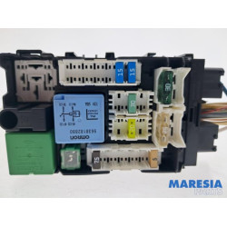 Peugeot - 508 - Fuse box