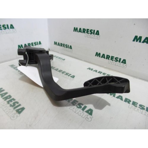 Fiat - Doblo - Throttle pedal position sensor