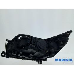 Citroen - C5 - Headlight, right