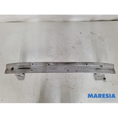 Renault - Captur - Front bumper frame