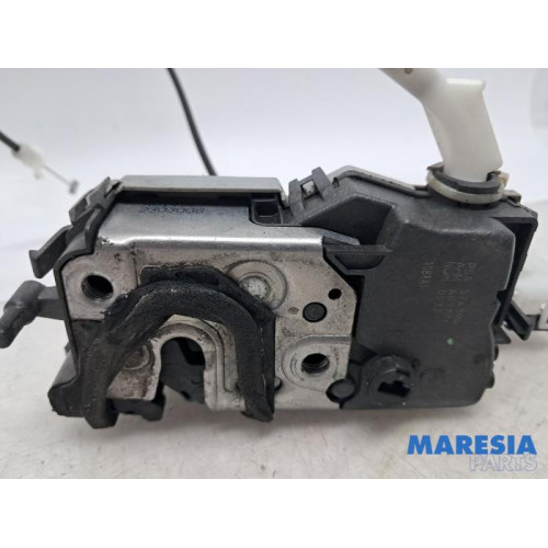 Citroen - C5 - Rear door mechanism 4-door, right